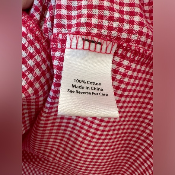 NEW WITH TAGS Red and White Gingham Women’s Button Down shirt - Picture 7 of 8